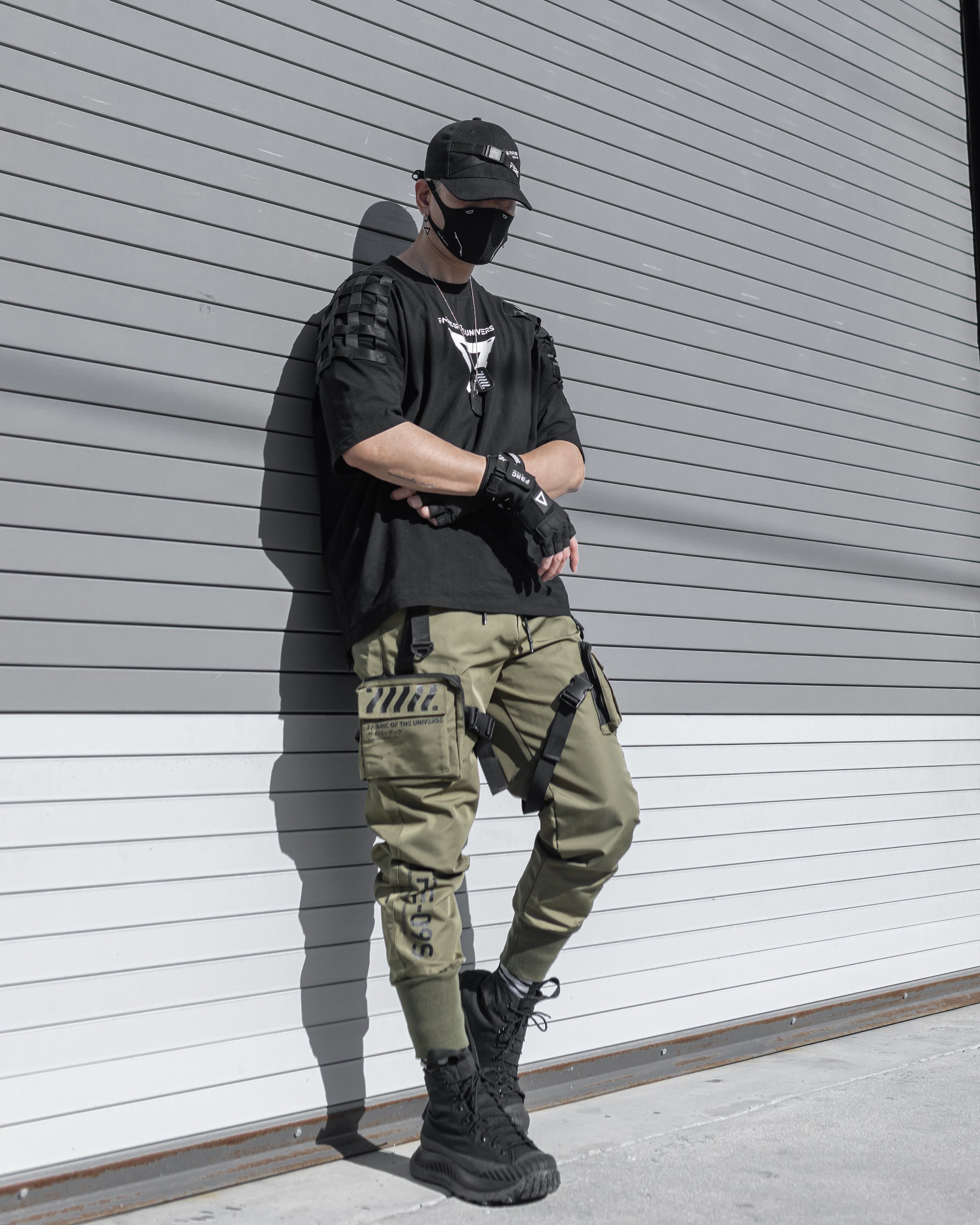Fabric of the Universe Techwear Fashion Cargo Jogger Pants (Black CG-Type  09S, Small) at  Men's Clothing store