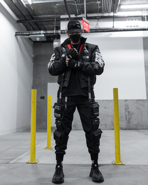 CG-Type 08R Black Cargo Pants