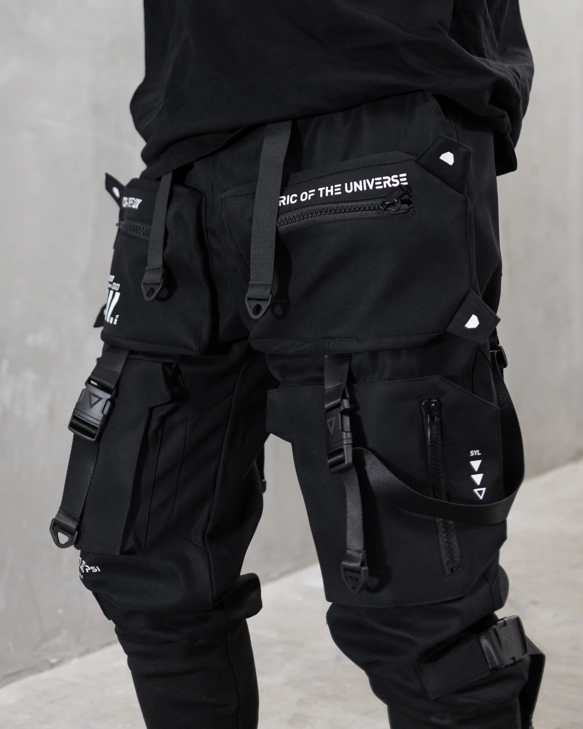 CG-Type 13N Black Cargo Pants