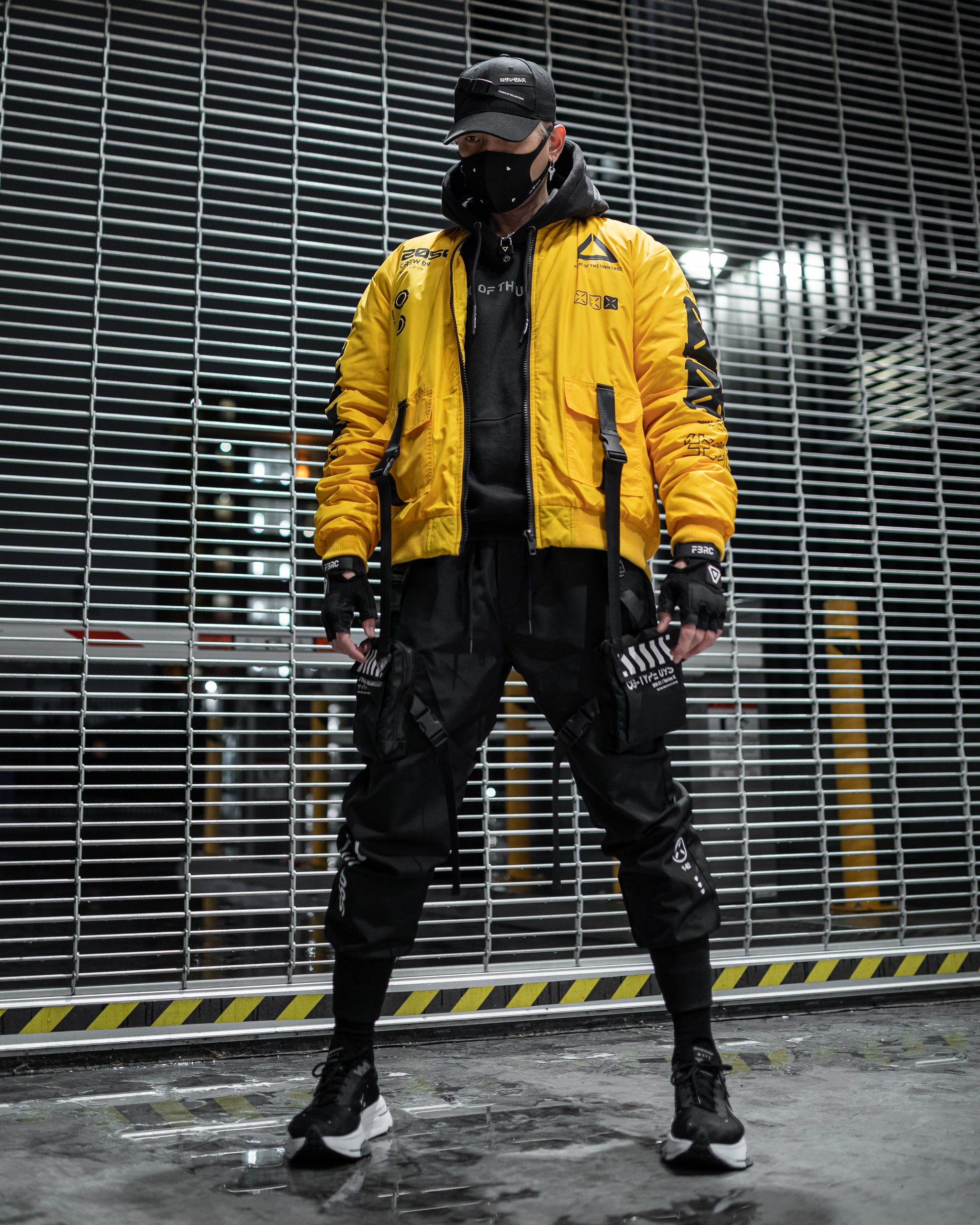 jacket yellow and black