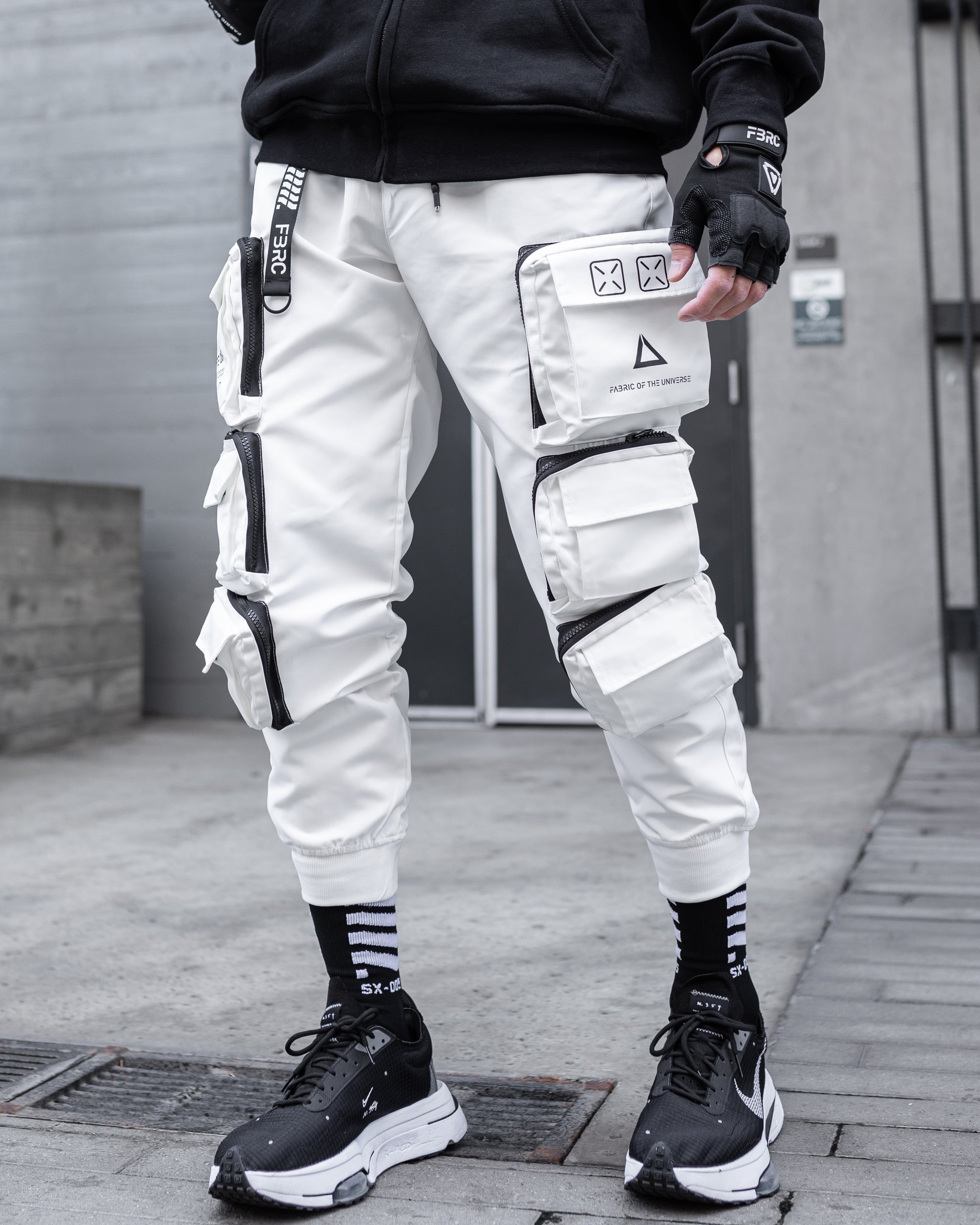 CG-Type 08R White Cargo Pants - Fabric of the Universe