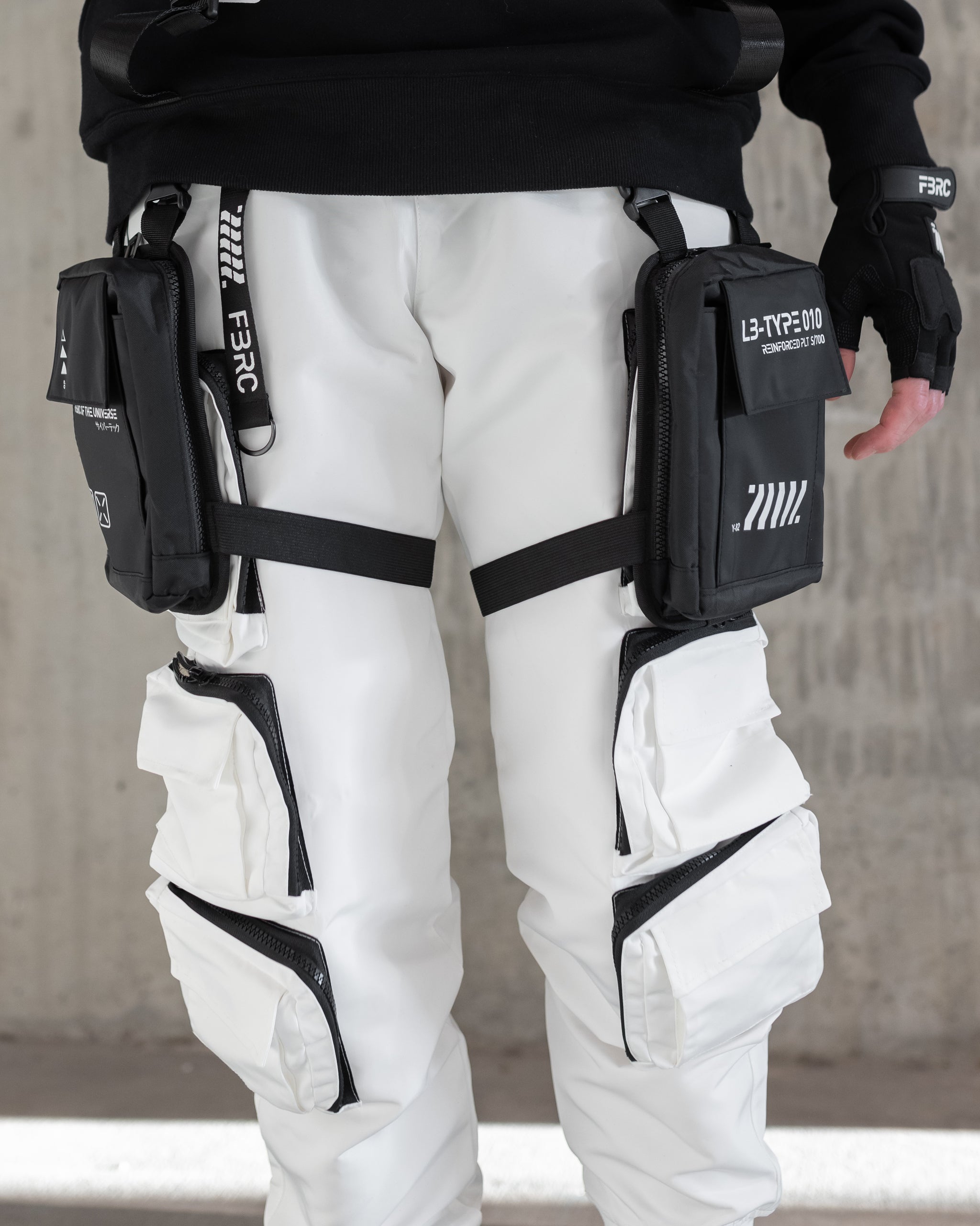HB10 10L Tactical Drop Leg Bag | TITAN Survival