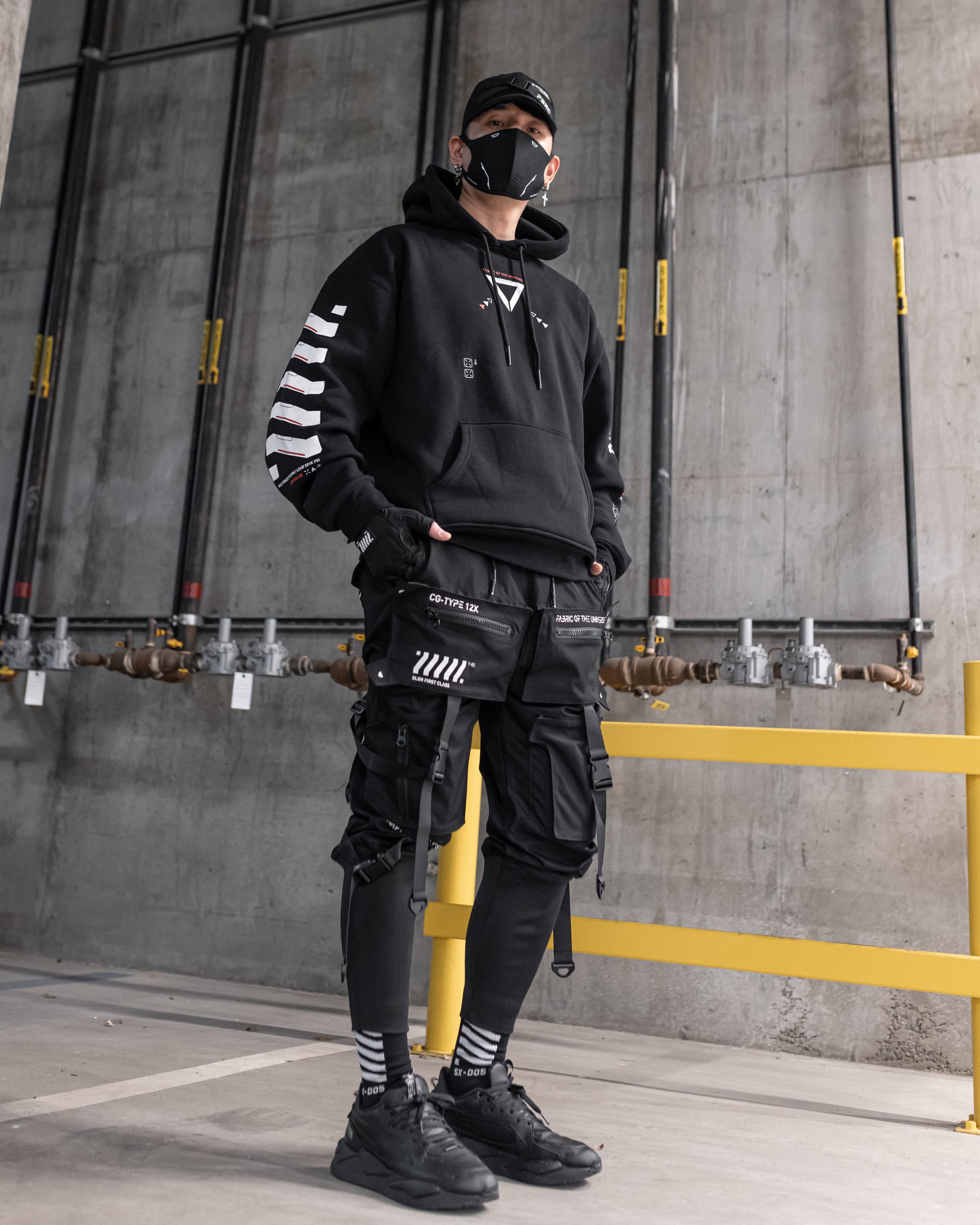 Self Made Crew Neck Hoodie And Trousers Set - Black | DAVID WEJ | Wolf &  Badger